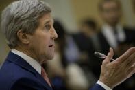 A US diplomat said John Kerry would meet with his Russian counterpart Sergei Lavrov later Wednesday to "discuss a range of ‎issues of mutual concern"