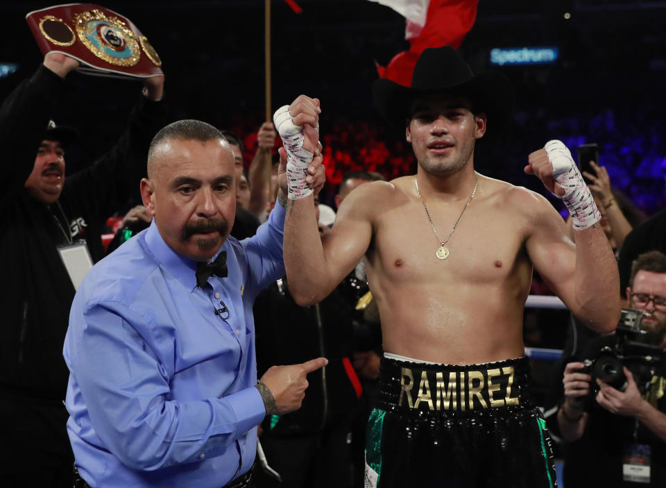 El Zurdo Ramírez fue el primer mexicano en ser campeón del mundo en las 168 libras. Tiene un récord de 43-0 que lo acerca a leyendas como Rocky Marciano y Floyd Mayweather. (Reuters/Andrew Couldridge)