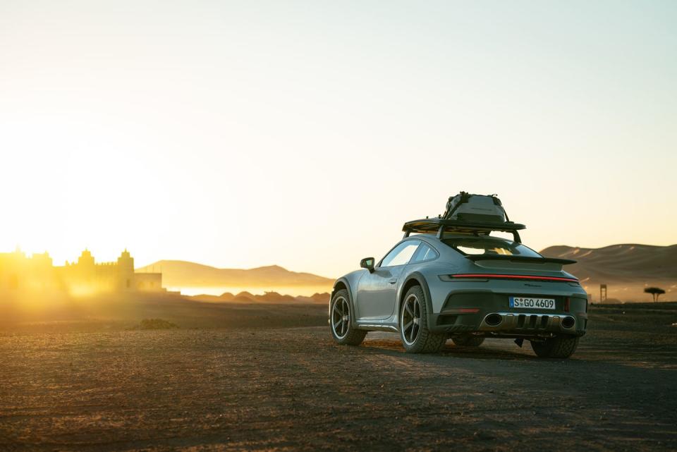 View Photos of the 2023 Porsche 911 Dakar