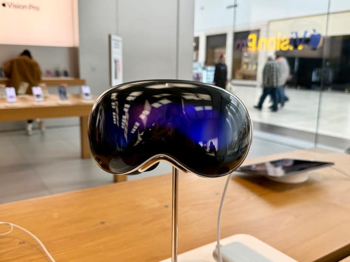 Apple Vision Pro display model.