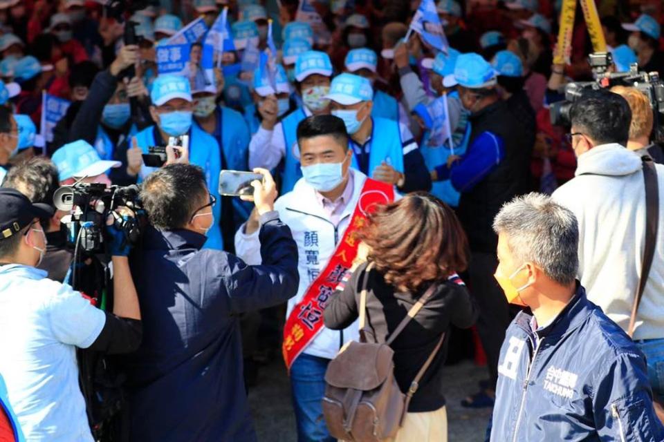 台中市第二選區立委補選明年1月9日登場。圖為國民黨候選人顔寬恒。（圖／摘自顔寬恒臉書）