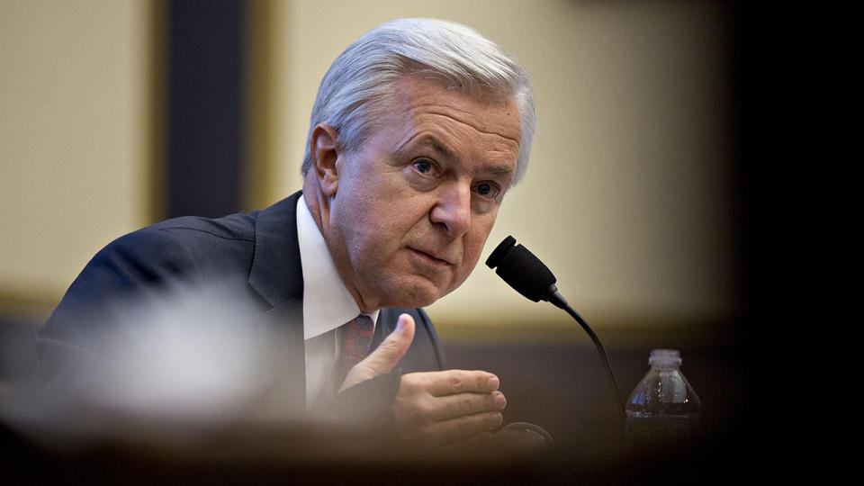 mantan wells fargo ceo john stumpf