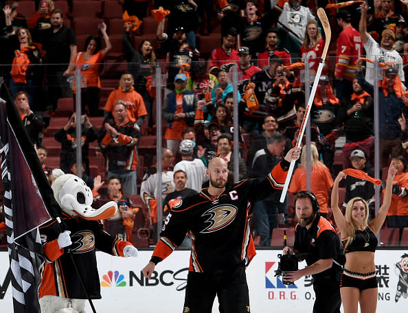 ANAHEIM, CA - APRIL 15: Ryan Getzlaf #15 of the Anaheim Ducks acknowledges the fans after the game against the Calgary Flames in Game Two of the Western Conference First Round during the 2017 NHL Stanley Cup Playoffs at Honda Center on April 15, 2017 in Anaheim, California. Getzlaf's third period goal proved to be the game winner as the Ducks beat the Flames, 3-2. (Photo by Robert Binder/NHLI via Getty Images)