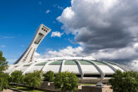 Con 175 metros de altura, la Torre de Montreal (antes llamada Olímpica) es la construcción inclinada más alta del mundo. Anclada al Estadio Olímpico, no se pudo finalizar a tiempo para los Juegos de 1976 y finalmente fue inaugurada en 1987. Actualmente es un edificio de oficinas. (Foto: Getty Images).