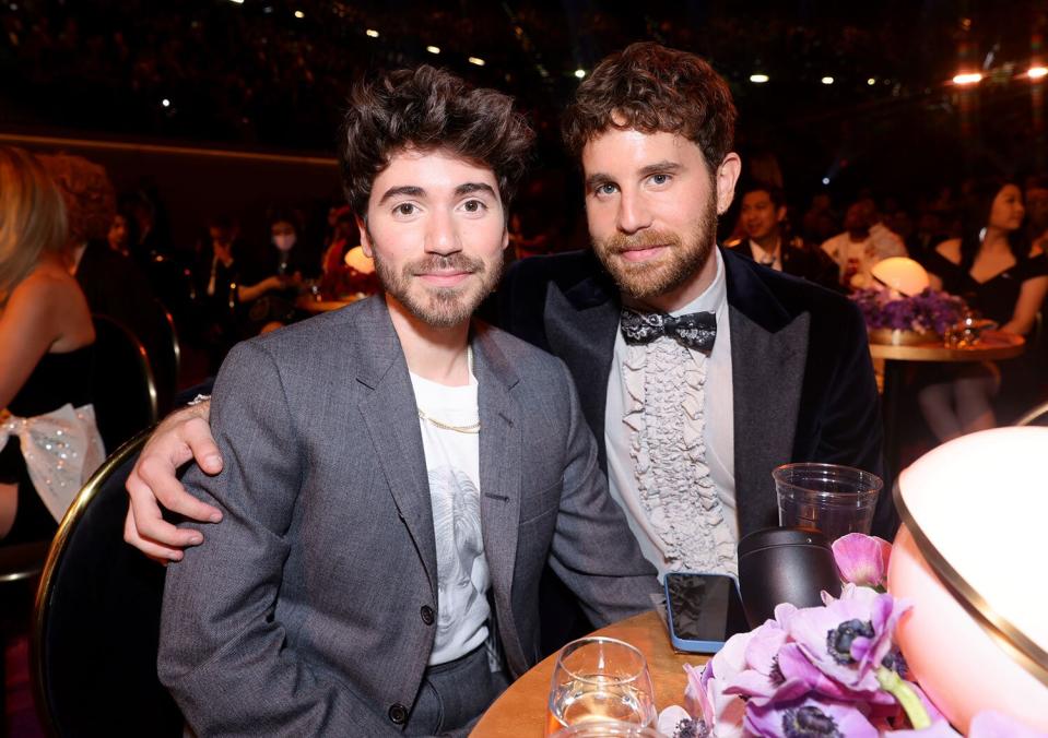 LAS VEGAS, NEVADA - APRIL 03: (L-R) Noah Galvin and Ben Platt attend the 64th Annual GRAMMY Awards at MGM Grand Garden Arena on April 03, 2022 in Las Vegas, Nevada. (Photo by Emma McIntyre/Getty Images for The Recording Academy)