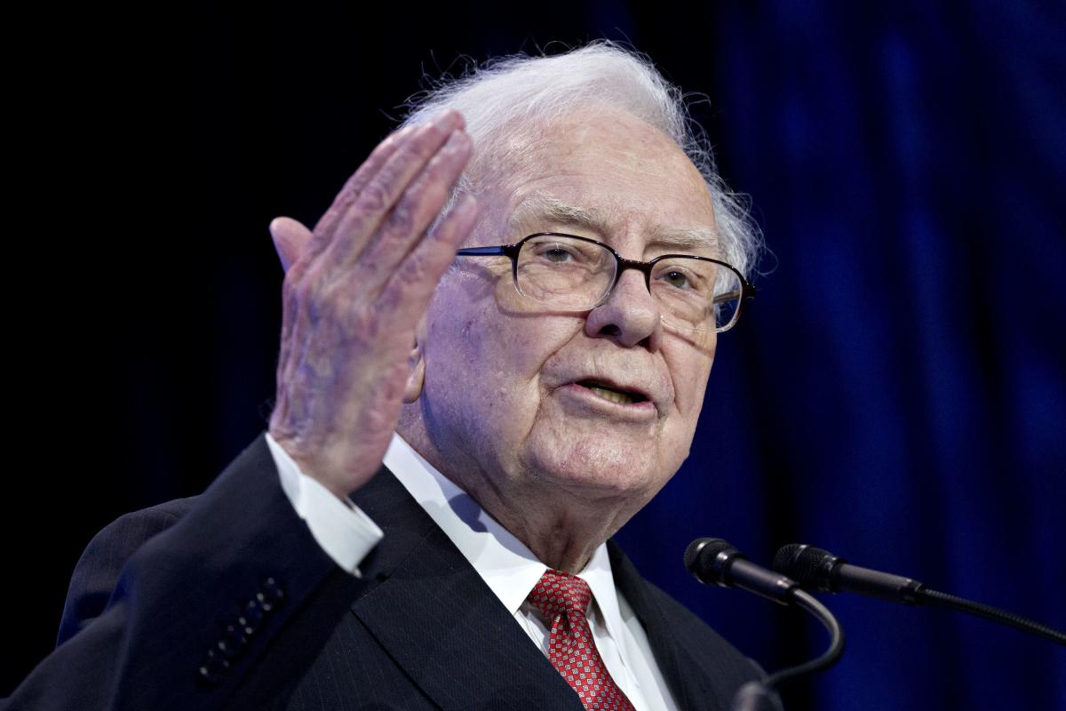 Warren Buffett to Buy Alleghany for $11.6 Billion in Return to Dealmaking