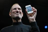 En la mente de todos los presentes ha estado la imagen del gurú de la compañía Apple, el fallecido Steve Jobs.