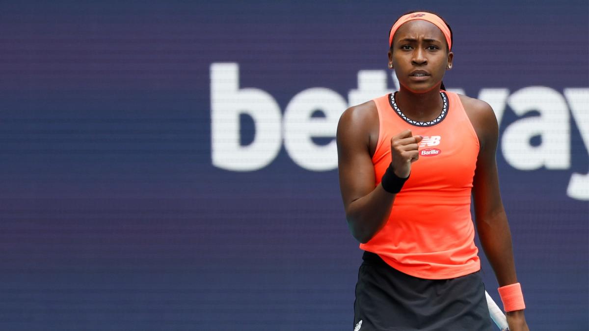 Coco Gauff and Jessica Pegula advance to third round of Miami Open