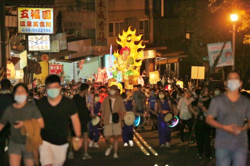 ▲夜祭巡行為關仔嶺溫泉美食節的重頭戲（圖／台南市觀旅局提供）