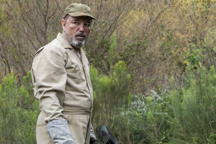 Ruben Blades as Daniel Salazar in ‘Fear the Walking Dead’ (Photo Credit: Richard Foreman, Jr/AMC)