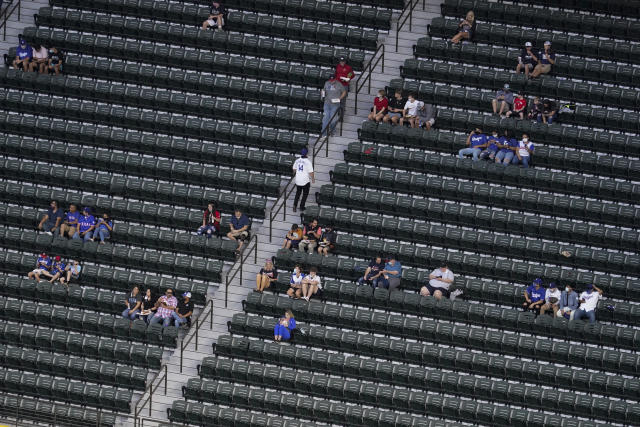 Baseball's first fans of 2020 see Dodgers-Braves NLCS opener