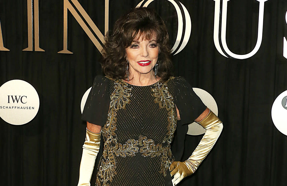 Dame Joan Collins refused to have a face lift credit:Bang Showbiz