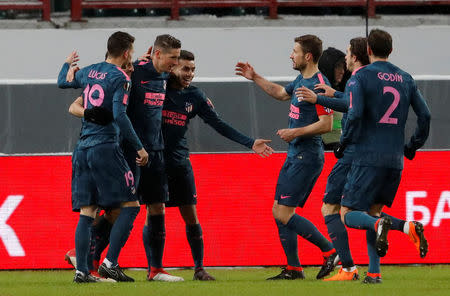 Soccer Football - Europa League Round of 16 Second Leg - Lokomotiv Moscow vs Atletico Madrid - RZD Arena, Moscow, Russia - March 15, 2018 Atletico Madrid's Fernando Torres celebrates scoring a goal with teammates REUTERS/Sergei Karpukhin