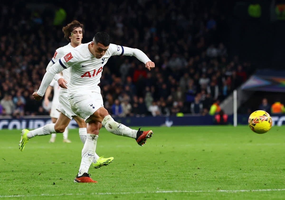 Stunner: Porro settled the cup tie with a fine goal (Action Images via Reuters)