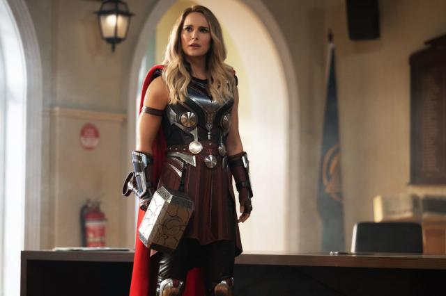 Internet Cringes as Thor: Love and Thunder Gets Worst Thor