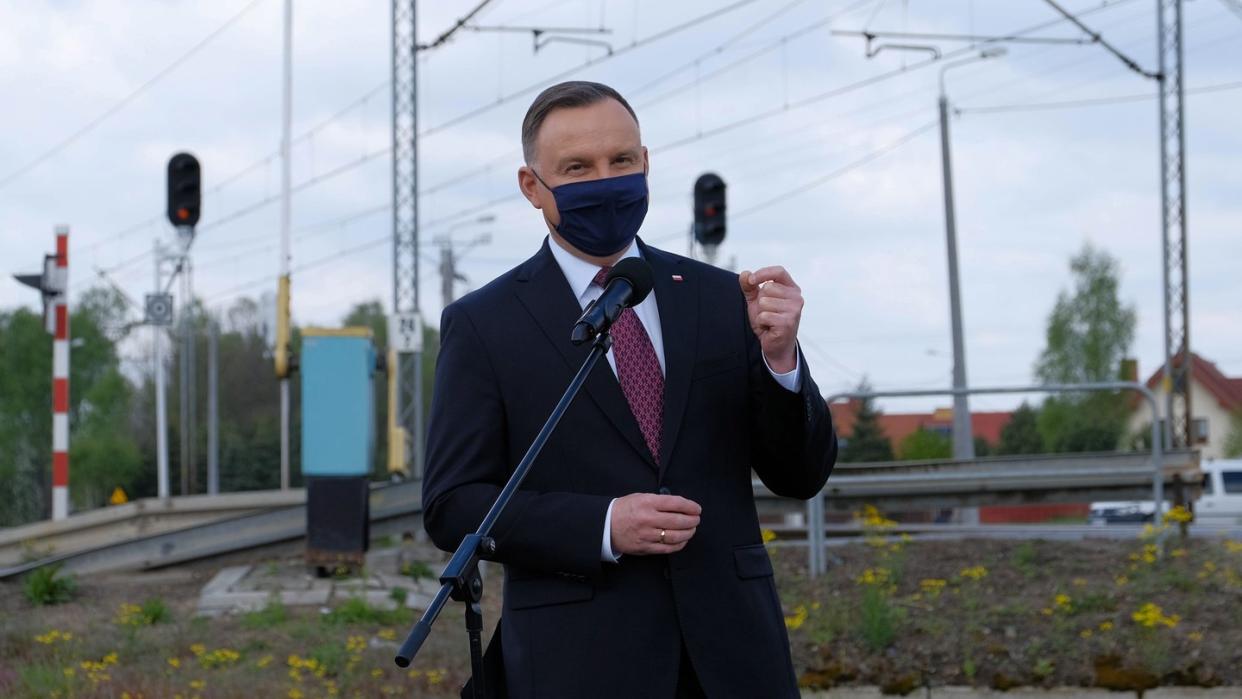 Andrzej Duda, Präsident von Polen, nimmt an einer Pressekonferenz teil.