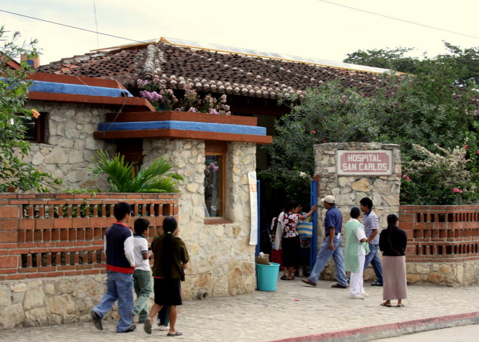 El Hospital San Carlos está en pie desde 1976 y es sostenido económicamente por organizaciones filantrópicas. Foto: web del Hospital San Carlos.