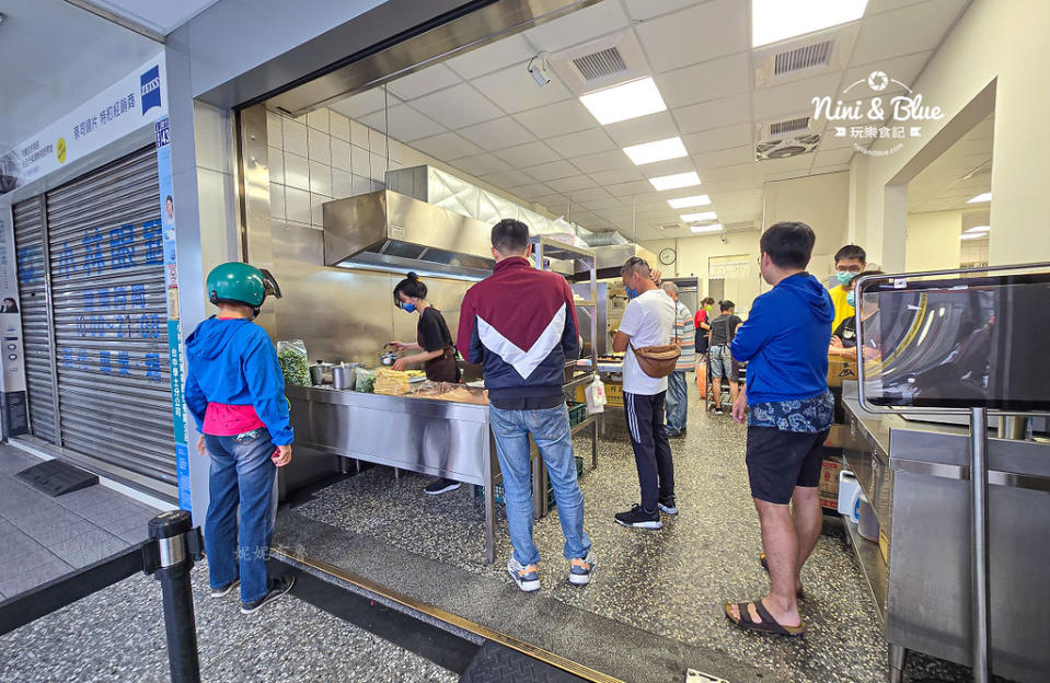 台中｜三佳早點 健行店