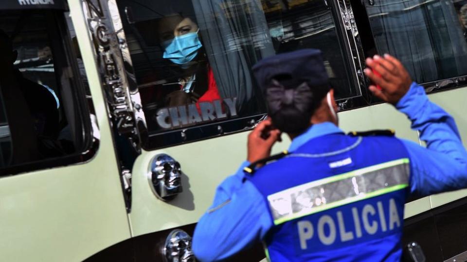 Policia en Honduras