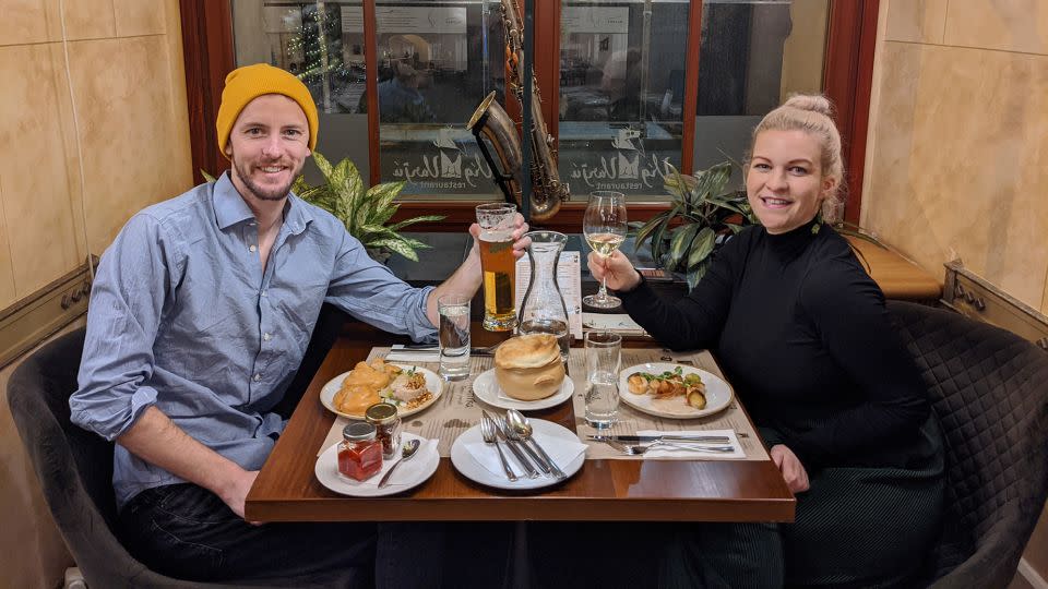 Toby and Samantha both wanted to meet in person and finally did in December 2018. Here they are the following year, on vacation in Budapest, Hungary. - Samantha Hannah