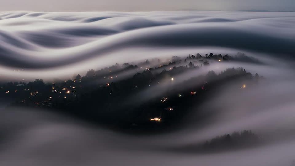 Fog Fingers. Photo: Lorenzo Montezemolo