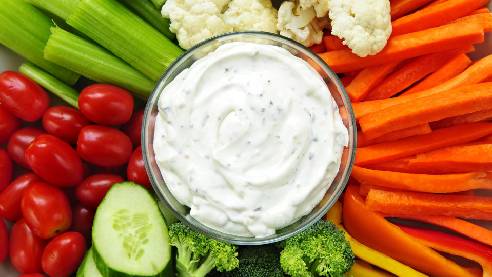 Onion dip (Shutterstock)