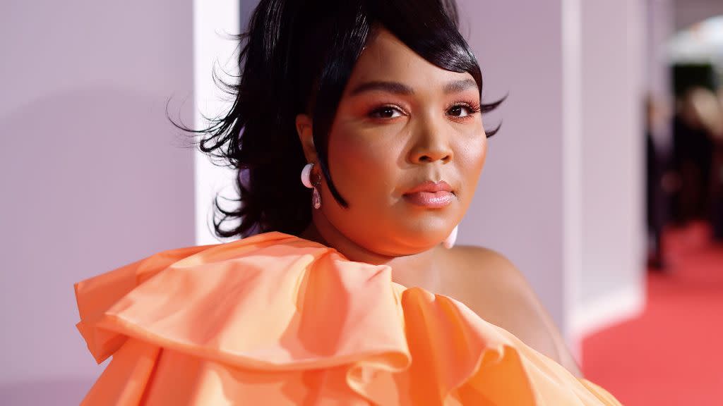 los angeles, california november 24 lizzo attends the 2019 american music awards at microsoft theater on november 24, 2019 in los angeles, california photo by matt winkelmeyergetty images for dcp