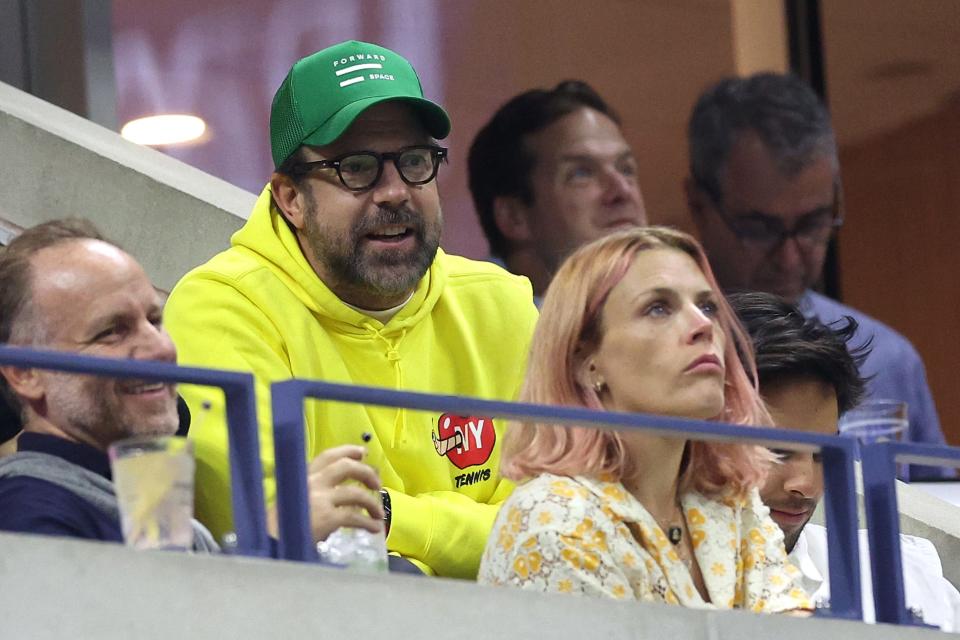 NEW YORK, NEW YORK - SEPTEMBER 03: Actor Jason Sudeikis attends the Men's Singles Quarterfinal match between Grigor Dimitrov of Bulgaria and Frances Tiafoe of the United States on Day Nine of the 2024 US Open at USTA Billie Jean King National Tennis Center on September 03, 2024 in the Flushing neighborhood of the Queens borough of New York City. (Photo by Jamie Squire/Getty Images) ORG XMIT: 776152834 ORIG FILE ID: 2170113141