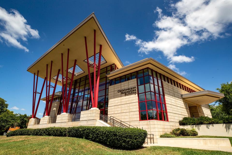 Christoverson Humanities Building, among new buildings at Florida Southern College during Anne Kerr's tenure as president.