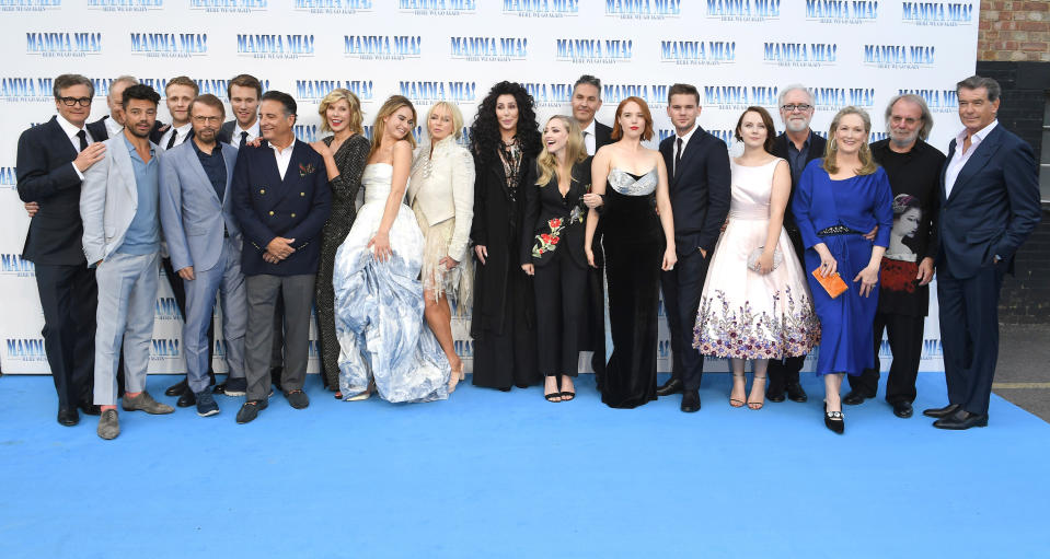 The cast of "Mamma Mia! Here We Go Again" poses together at the film's world premiere