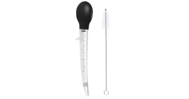  OXO Good Grips Angled Turkey Baster with Cleaning Brush: Home &  Kitchen