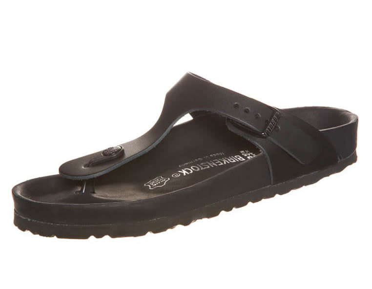 Super schick: Der “Gizeh” von Birkenstock komplett in Schwarz.