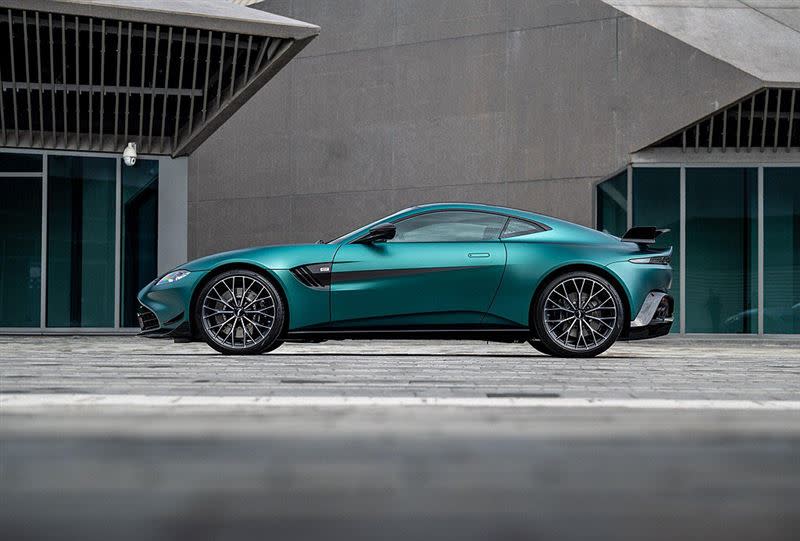 ASTON MARTIN Vantage F1® Edition將動力輸出、底盤設定與空氣力學等全方位條件優化。（圖／ASTON MARTIN提供）