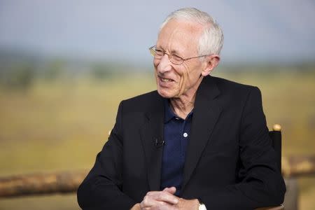 Federal Reserve Vice Chairman Stanley Fischer attends a televised interview during the Federal Reserve Bank of Kansas City's annual Jackson Hole Economic Policy Symposium in Jackson Hole, Wyoming in this August 28, 2015 file photo. REUTERS/Jonathan Crosby