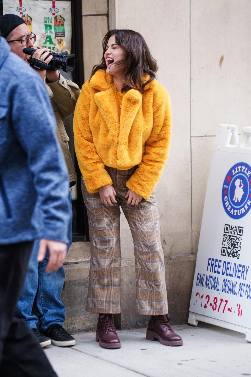 NEW YORK, NEW YORK - APRIL 24: Selena Gomez is seen filming "Only Murders in the Building" in the Upper West Side on April 24, 2024 in New York City. (Photo by Gotham/GC Images)
