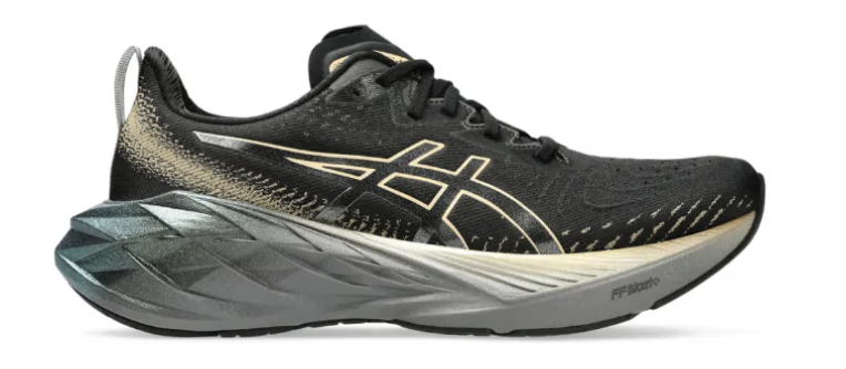 Asics Novablast 4. PHOTO: Asics