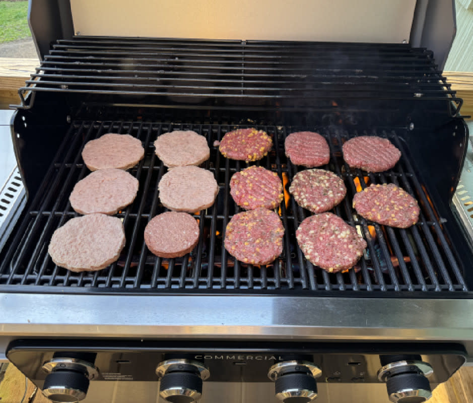 The best gas grills can whip up burgers, steaks, veggies, and chicken, but also provide additional features like griddles or pizza stones to make the device suitably versatile.