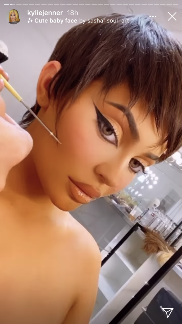 Kylie Jenner Debuts Her New Short Haircut!: Photo 3706772, Kris Jenner, Kylie  Jenner Photos