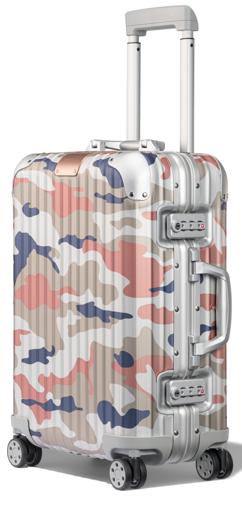 RIMOWA Original系列Cabin Pink Camouflage。NT$48,600（美之心提供）