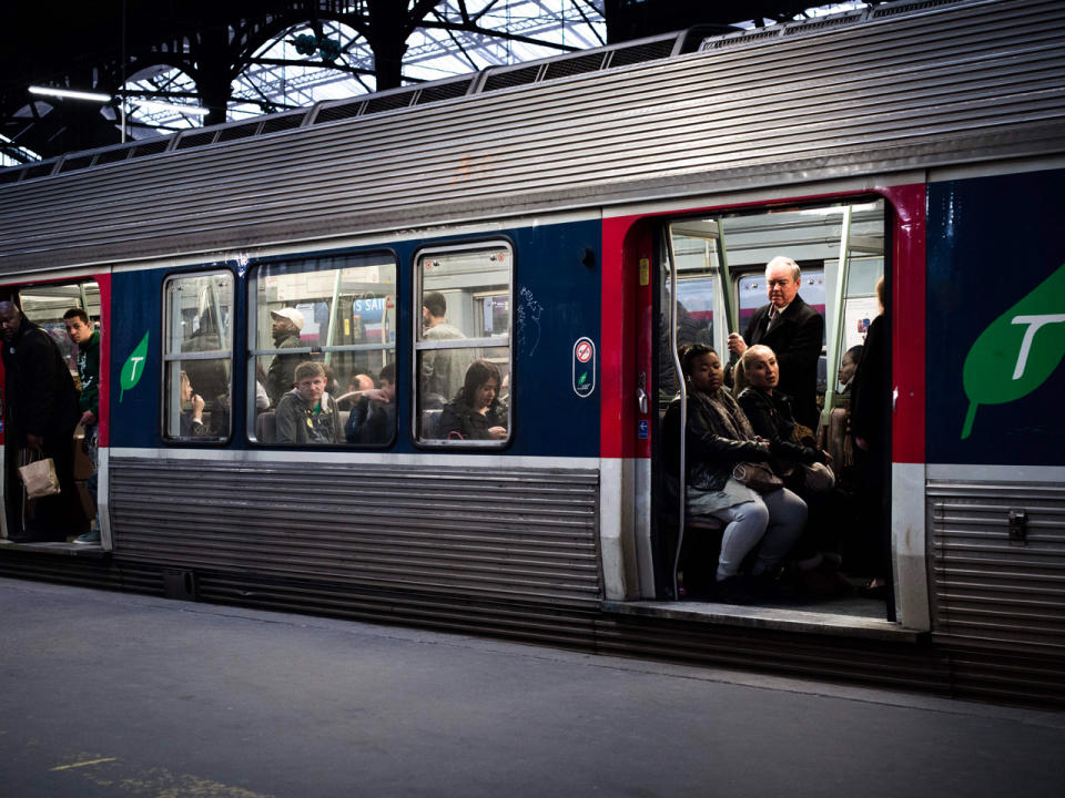 In einer Bahn in Paris kam ein Junge auf die Welt. (Bild-Copyright: Philippe Lopez/AFP/Getty Images)