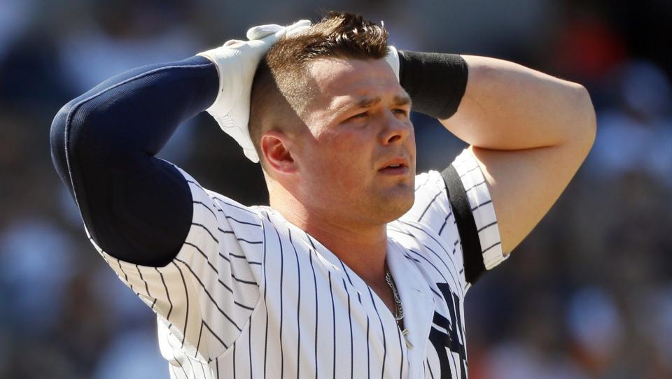 Yankees place Luke Voit on injured list with abdominal strain