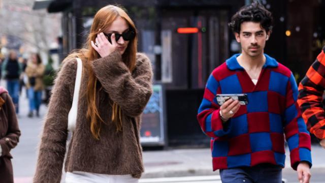 Joe Jonas And Sophie Turner Spoke On Their Custody Agreement - Brit + Co