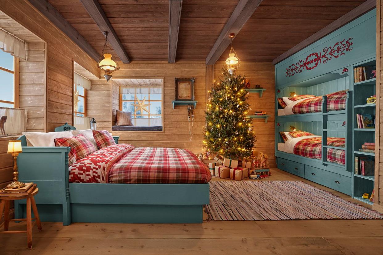 santa claus cabin