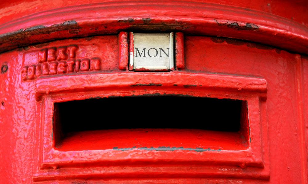 <span>Photograph: Paul Hackett/Reuters</span>