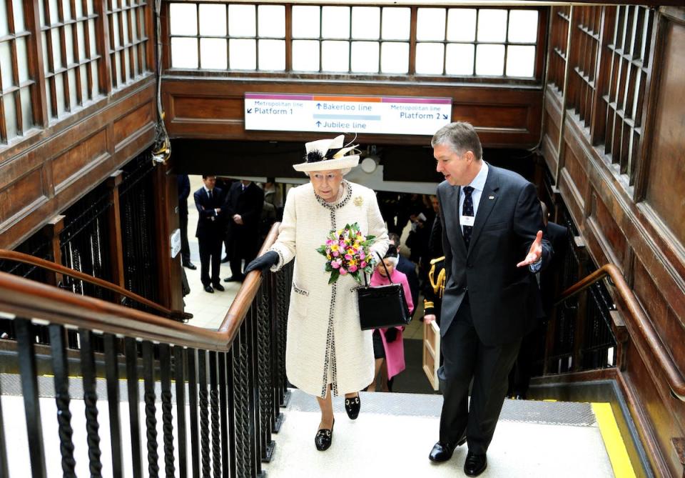 Queen at tube station