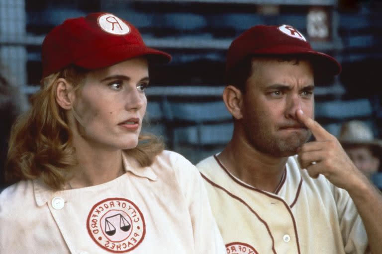 Geena Davis y Tom Hanks en Un equipo muy especial, dirigida por Penny Marshall