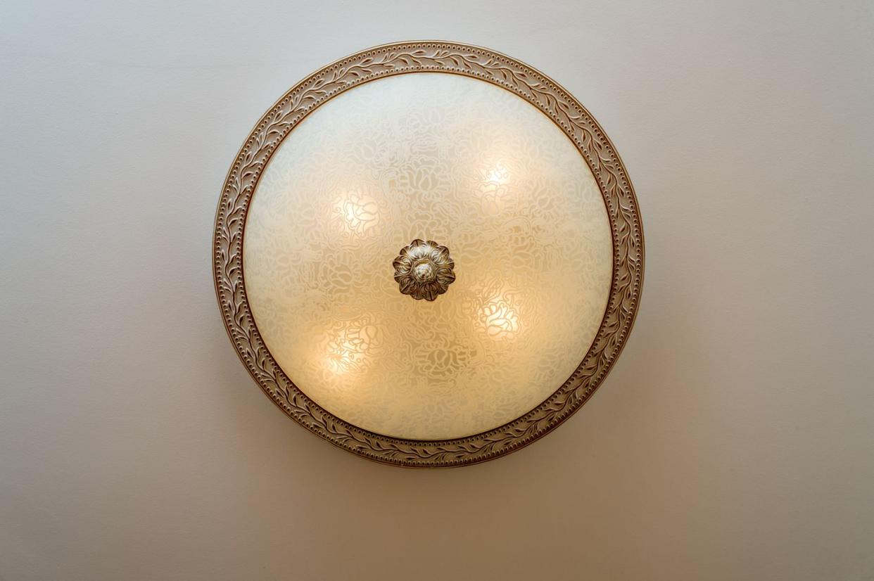 ceiling chandelier