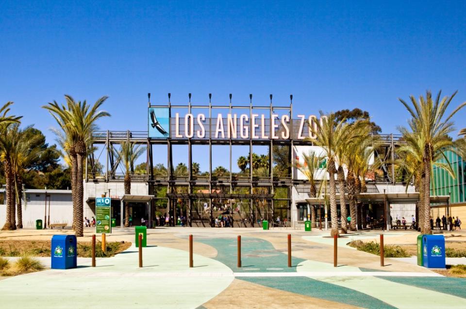Los Angeles, California, USA – April 10, 2013: Entrance to the Los Angeles Zoo and Botanical Gardens