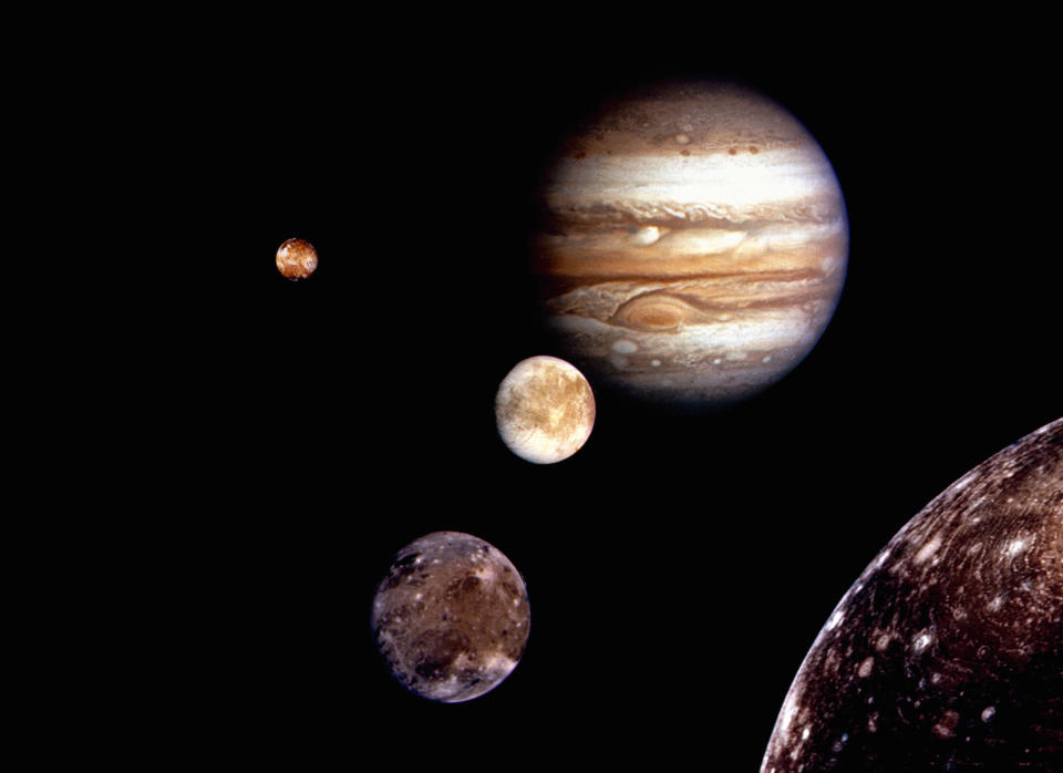 Nach neuesten Erkenntnissen schwirren mindestens 79 Monde um den Jupiter. (Bild: Getty Images)