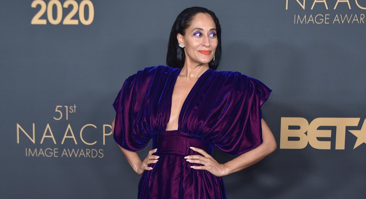 Tracee Ellis Ross has given styled up her bedding for the viral #QuarantinePillowChallenge (Getty Images)